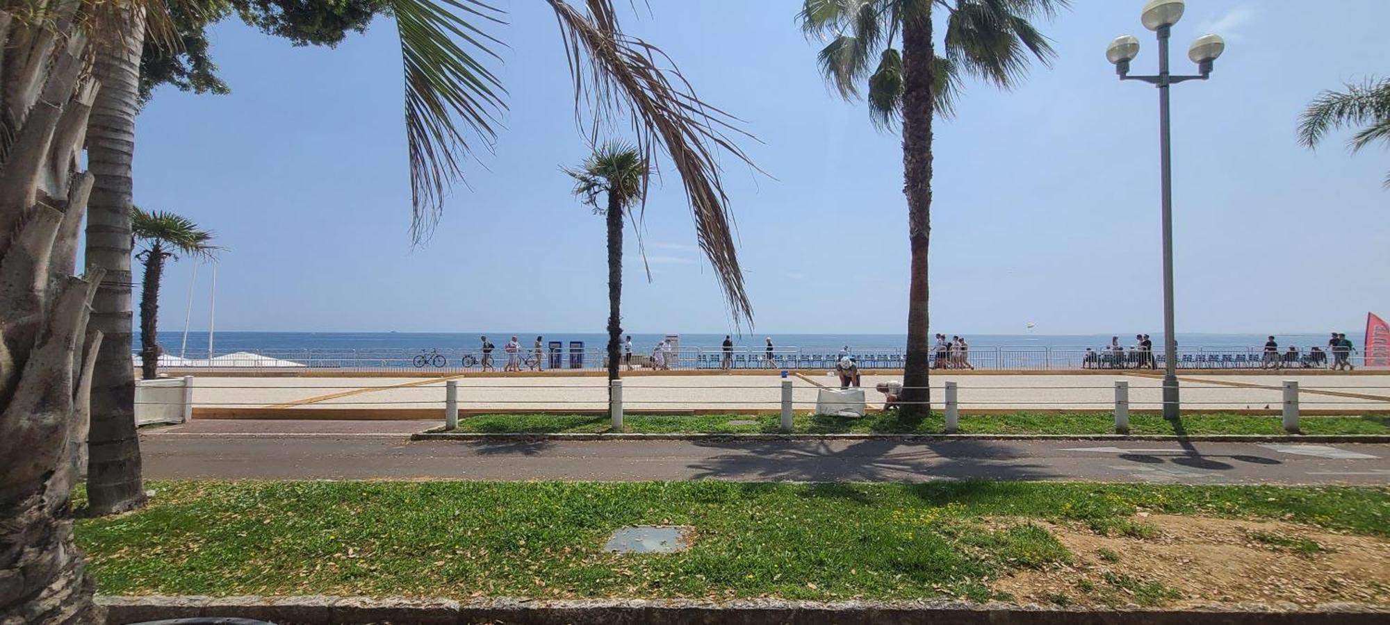 Studio Elegant 4 Couchages Front De Mer Clim Parking Privatif Wifi Ница Екстериор снимка