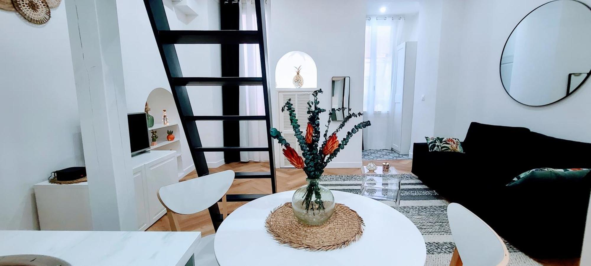 Studio Elegant 4 Couchages Front De Mer Clim Parking Privatif Wifi Ница Екстериор снимка